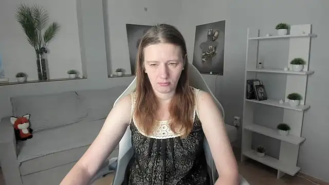 Snapshot of KathrineMeyer chatting on 3, 12, 2025 KathrineMeyer online show from 3, 12, 2025