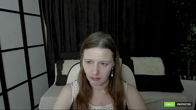 Snapshot of KathrineMeyer chatting on 16, 12, 2025 KathrineMeyer online show from 16, 12, 2025