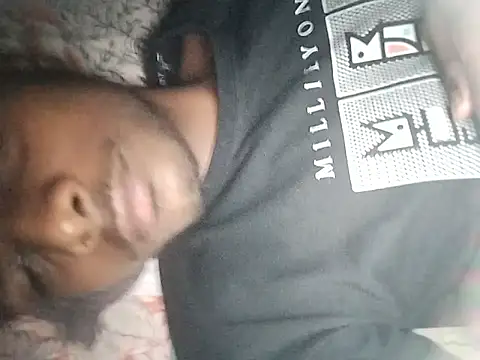 Snapshot of male_hub chatting on 28, 11, 2025 male hub online show from 28, 11, 2025