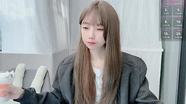 Snapshot of Fortune-PZ chatting on 5, 12, 2025 Fortune-PZ online show from 5, 12, 2025