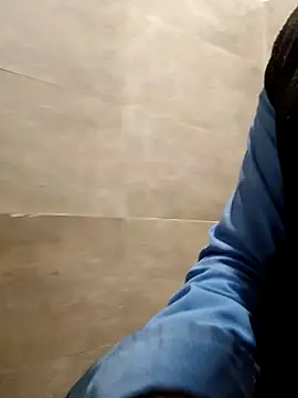 Snapshot of achut32 chatting on 30, 11, 2025 achut32 online show from 30, 11, 2025