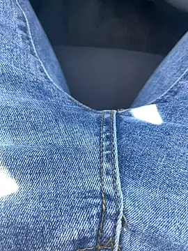 Snapshot of ratemydickbabe chatting on 17, 12, 2025 ratemydickbabe online show from 17, 12, 2025