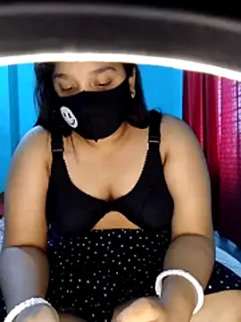 priya2098 online show from 10, 3, 2026