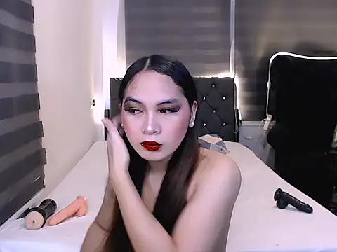 Snapshot of sylvannia_cumslut chatting on 3, 12, 2025 sylvannia cumslut online show from 3, 12, 2025