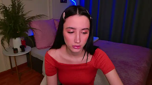 ChelseaFiness online show from 7, 2, 2026