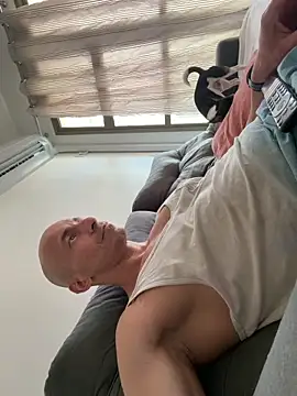 Snapshot of Russo41rj chatting on 16, 12, 2025 Russo41rj online show from 16, 12, 2025