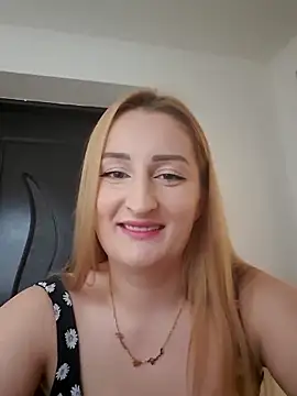 Snapshot of dixielarys chatting on 5, 12, 2025 dixielarys online show from 5, 12, 2025