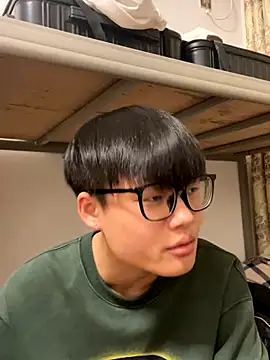 Snapshot of Colby-678 chatting on 5, 12, 2025 Colby-678 online show from 5, 12, 2025