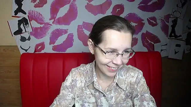 Snapshot of DaisyEdit chatting on 14, 12, 2025 DaisyEdit online show from 14, 12, 2025