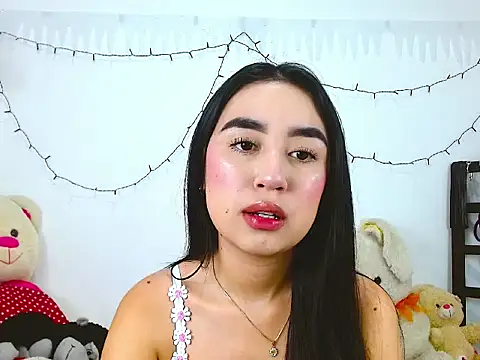 Snapshot of SiennaLorens chatting on 13, 1, 2026 SiennaLorens online show from 13, 1, 2026