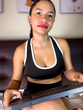 ZoeyFierce online show from 10, 7, 2026