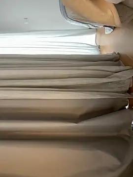 Snapshot of madlynginger chatting on 3, 12, 2025 madlynginger online show from 3, 12, 2025