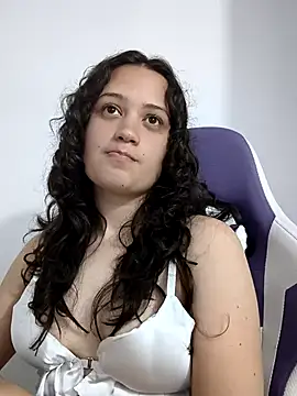 Alana 444 online show from 15, 2, 2026