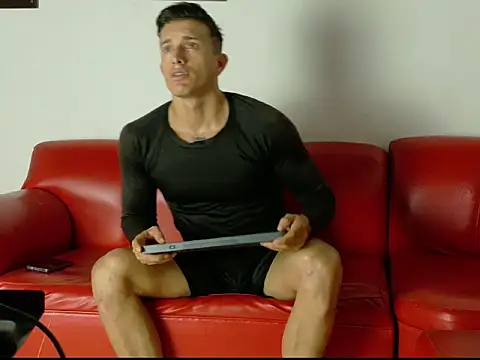 Snapshot of Arturo_reyes chatting on 17, 12, 2025 Arturo reyes online show from 17, 12, 2025