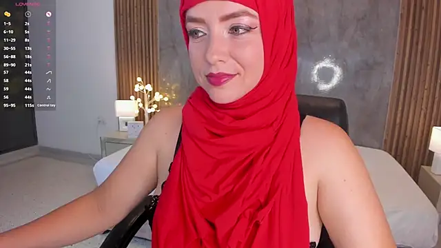 Snapshot of JannaLove_ chatting on 21, 12, 2025 JannaLove online show from 21, 12, 2025