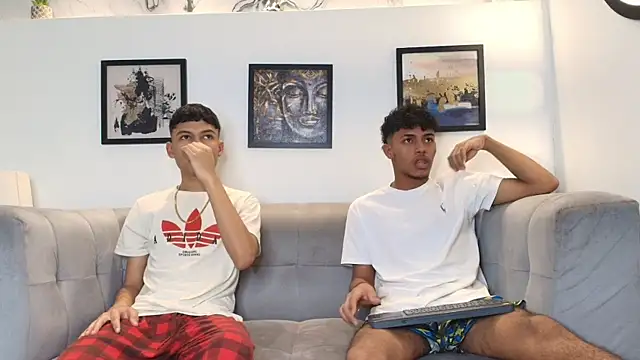 COUPLES BOYS online show from 14, 2, 2026