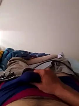 Snapshot of cristian112090 chatting on 13, 1, 2026 cristian112090 online show from 13, 1, 2026