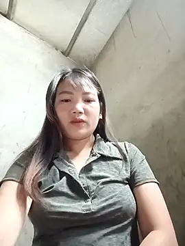 Snapshot of Maymayx2 chatting on 3, 12, 2025 Maymayx2 online show from 3, 12, 2025