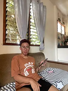 asiantwink0000 online show from 9, 2, 2026