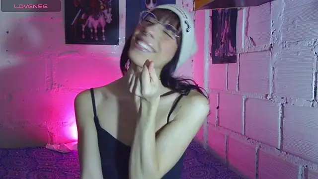 Snapshot of kattycat__ chatting on 5, 12, 2025 kattycat online show from 5, 12, 2025