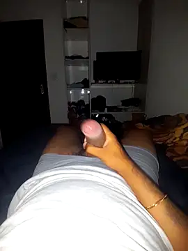 Snapshot of marco_Anthony75 chatting on 4, 12, 2025 marco Anthony75 online show from 4, 12, 2025