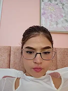 Snapshot of SashaBlake_ chatting on 13, 12, 2025 SashaBlake online show from 13, 12, 2025