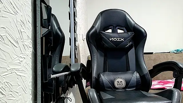 Nahomi rous777 online show from 15, 2, 2026