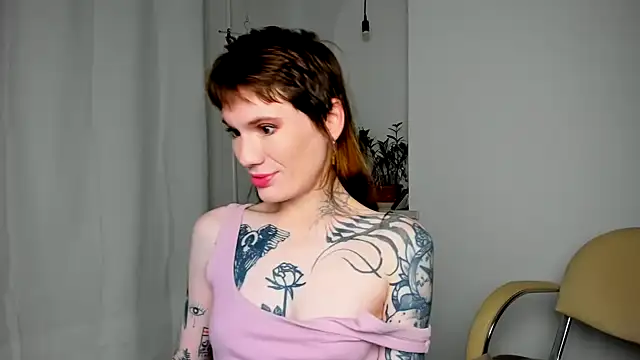 Snapshot of FogFoggyLove chatting on 1, 12, 2025 FogFoggyLove online show from 1, 12, 2025