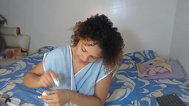 Snapshot of Nathaly_naughty chatting on 13, 12, 2025 Nathaly naughty online show from 13, 12, 2025