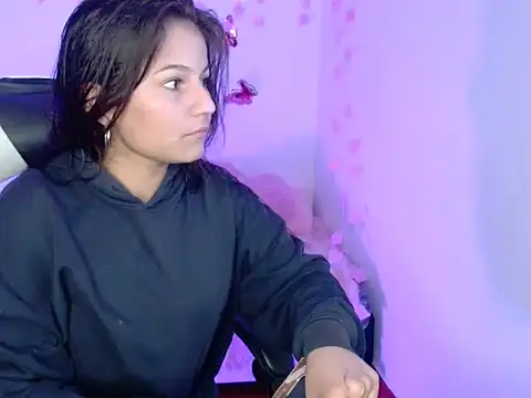 Snapshot of Nina__666 chatting on 15, 12, 2025 Nina 666 online show from 15, 12, 2025