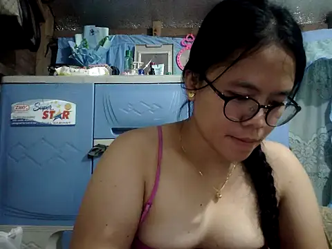 Snapshot of xxdreamgirl69 chatting on 21, 6, 2026 xxdreamgirl69 online show from 21, 6, 2026