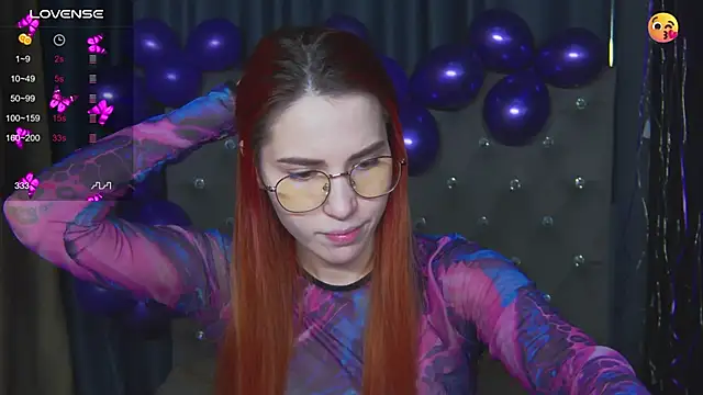 Snapshot of Emily_Kente chatting on 5, 12, 2025 Emily Kente online show from 5, 12, 2025