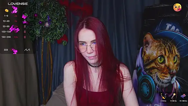 Snapshot of Emily_Kente chatting on 14, 12, 2025 Emily Kente online show from 14, 12, 2025