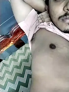 Snapshot of Andhra_Boy21 chatting on 20, 12, 2025 Andhra Boy21 online show from 20, 12, 2025