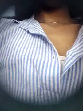 Snapshot of Isha_Liha chatting on 2, 12, 2025 Isha Liha online show from 2, 12, 2025