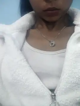 Snapshot of Isha_Liha chatting on 3, 12, 2025 Isha Liha online show from 3, 12, 2025