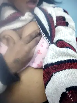 Snapshot of Isha_Liha chatting on 4, 12, 2025 Isha Liha online show from 4, 12, 2025