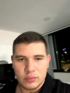 Snapshot of ian_david_Xxx chatting on 1, 12, 2025 ian david Xxx online show from 1, 12, 2025