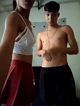 Snapshot of loveof_twolove2 chatting on 1, 12, 2025 loveof twolove2 online show from 1, 12, 2025