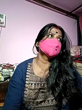 Snapshot of me-pari-hu chatting on 28, 3, 2026 me-pari-hu online show from 28, 3, 2026