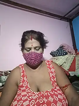 Snapshot of me-pari-hu chatting on 2, 6, 2026 me-pari-hu online show from 2, 6, 2026