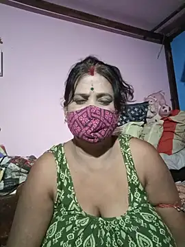 Snapshot of me-pari-hu chatting on 10, 6, 2026 me-pari-hu online show from 10, 6, 2026