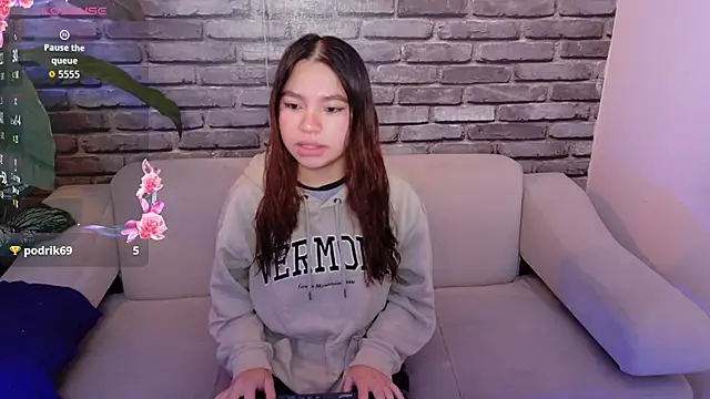 Snapshot of laurent_scott chatting on 14, 12, 2025 laurent scott online show from 14, 12, 2025