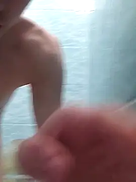 Snapshot of FreeRich chatting on 5, 12, 2025 FreeRich online show from 5, 12, 2025