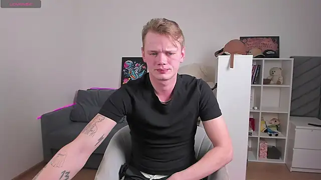 Snapshot of billbateman chatting on 19, 12, 2025 billbateman online show from 19, 12, 2025