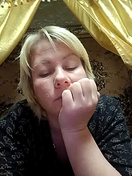 Snapshot of romashka56 chatting on 18, 12, 2025 romashka56 online show from 18, 12, 2025