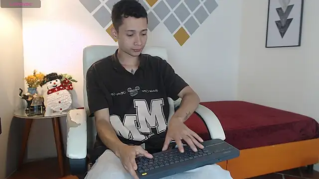 LucassSmith11 online show from 21, 2, 2026