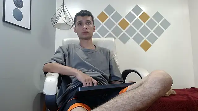 LucassSmith11 online show from 19, 3, 2026