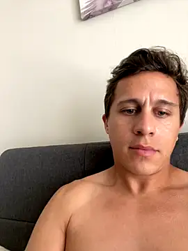 Snapshot of Emanueldickarg chatting on 1, 12, 2025 Emanueldickarg online show from 1, 12, 2025