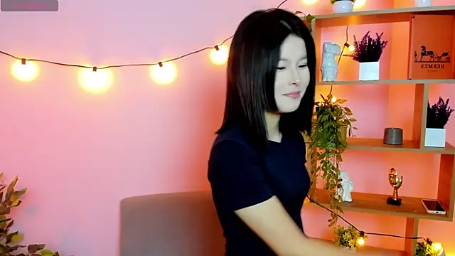 Snapshot of JudeSteuart chatting on 3, 12, 2025 JudeSteuart online show from 3, 12, 2025